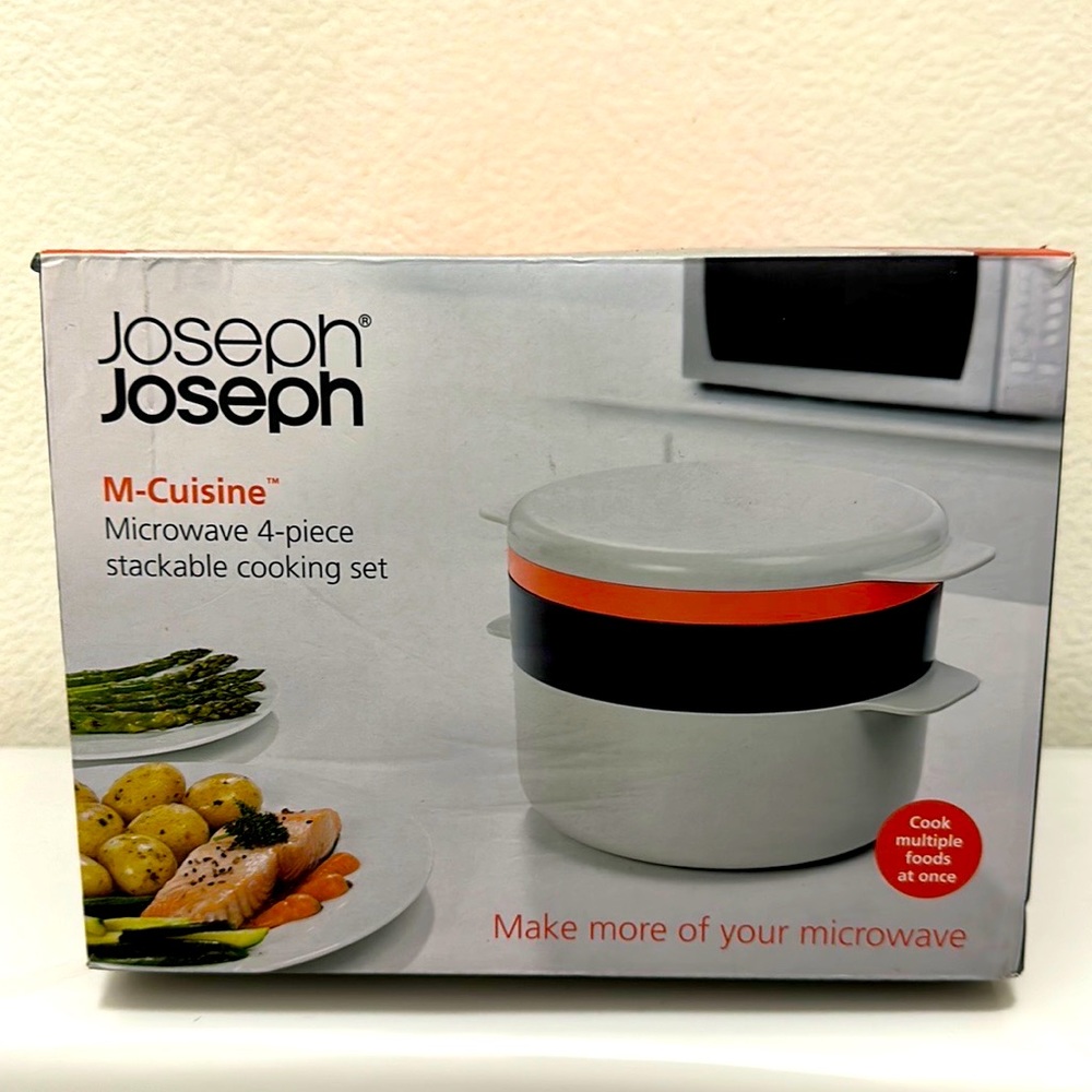 Joseph Joseph M Cuisine Microwave 4 piece Stackable Cooking Set - NWOT